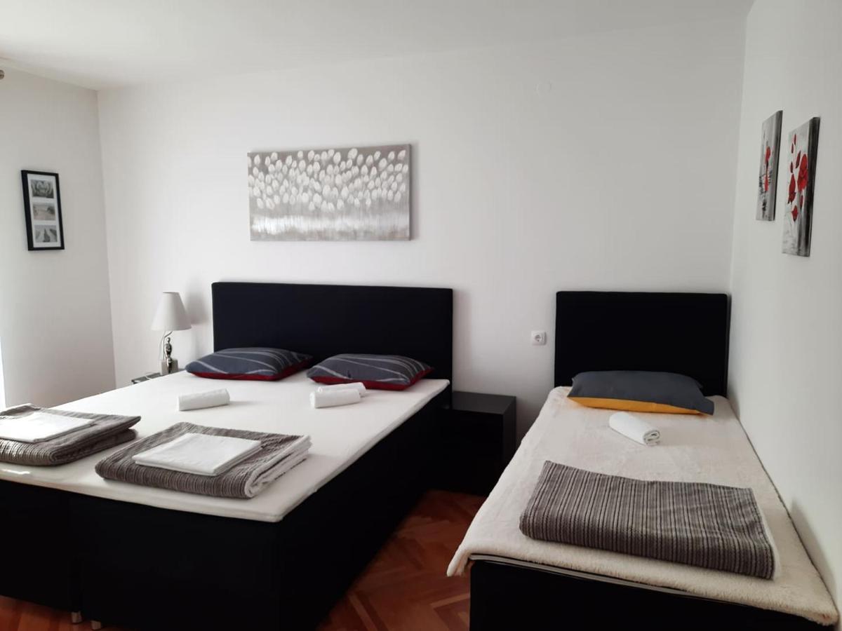 Apartments Rose Loboja Makarska Exterior foto